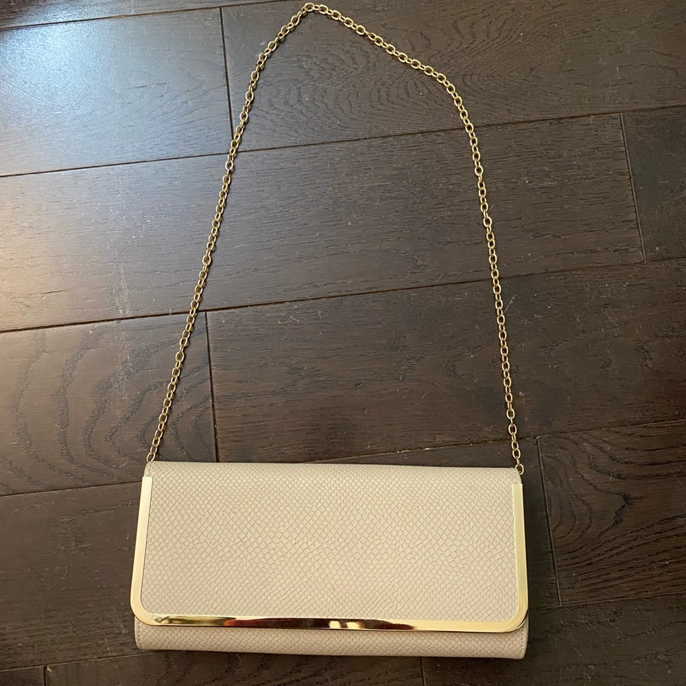 Beige clutch bag